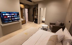 South Inn Hotel